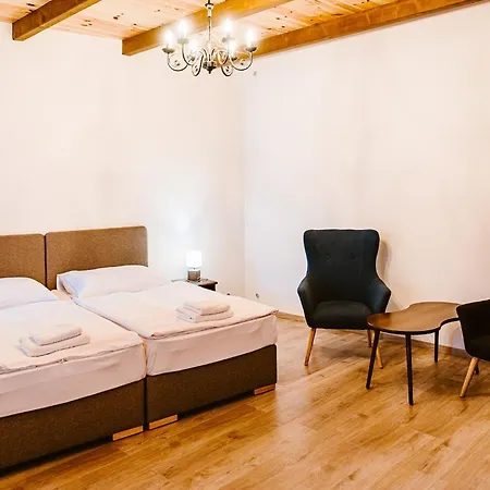 Sziklavendeghaz * Veszprem