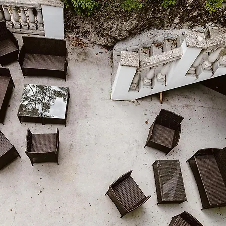 Aparthotel Sziklavendeghaz Veszprem
