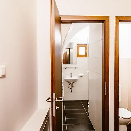 Aparthotel Sziklavendeghaz Veszprem