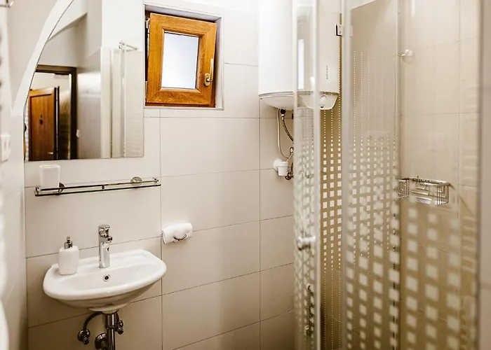 Sziklavendeghaz Aparthotel