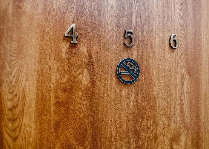 Sziklavendeghaz Aparthotel 3*